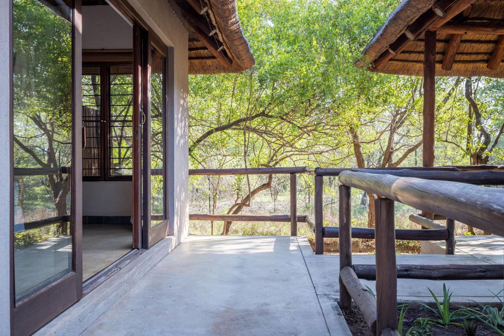 Raptors Lodge Hoedspruit Ngoại thất bức ảnh