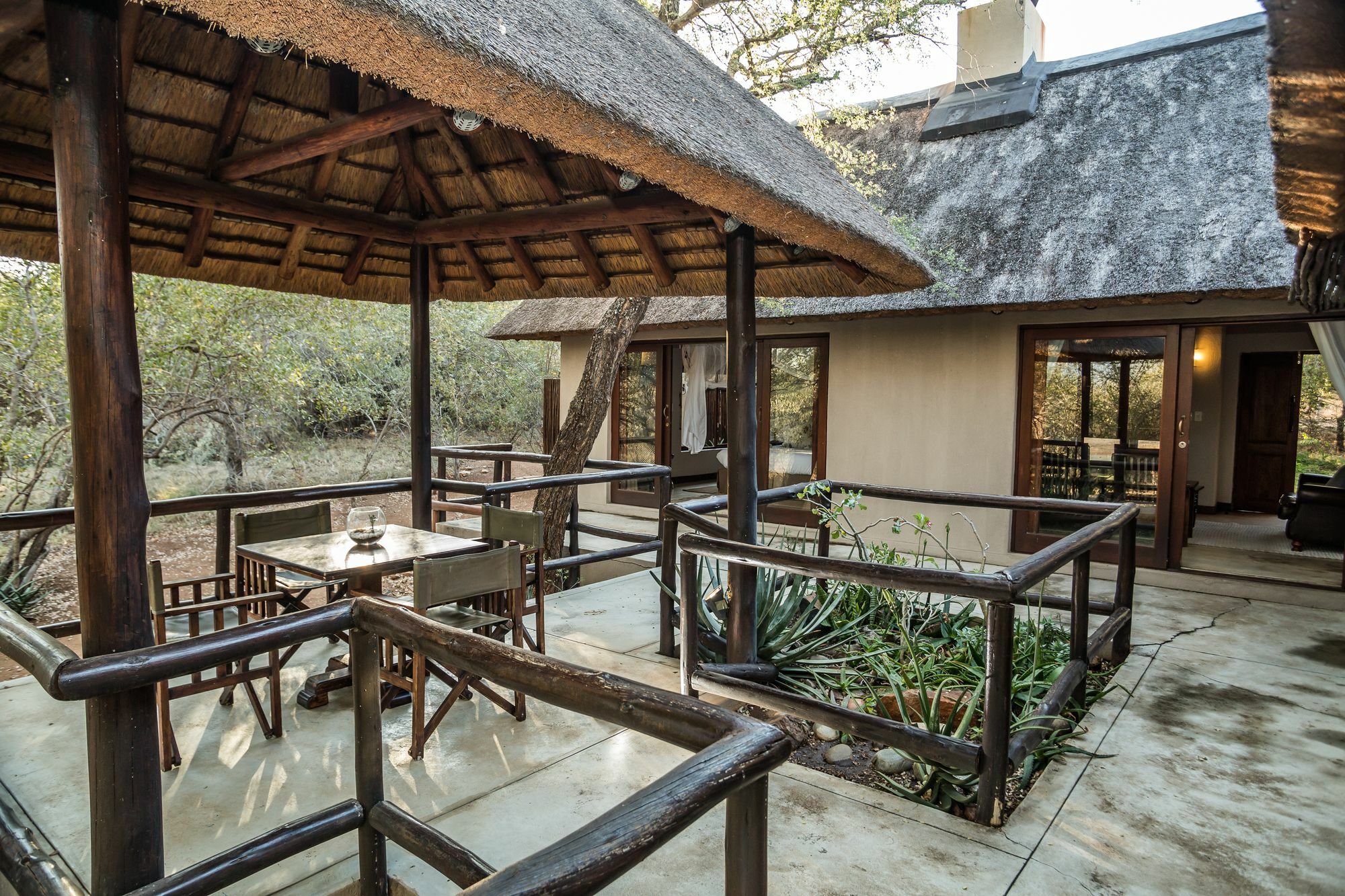 Raptors Lodge Hoedspruit Ngoại thất bức ảnh